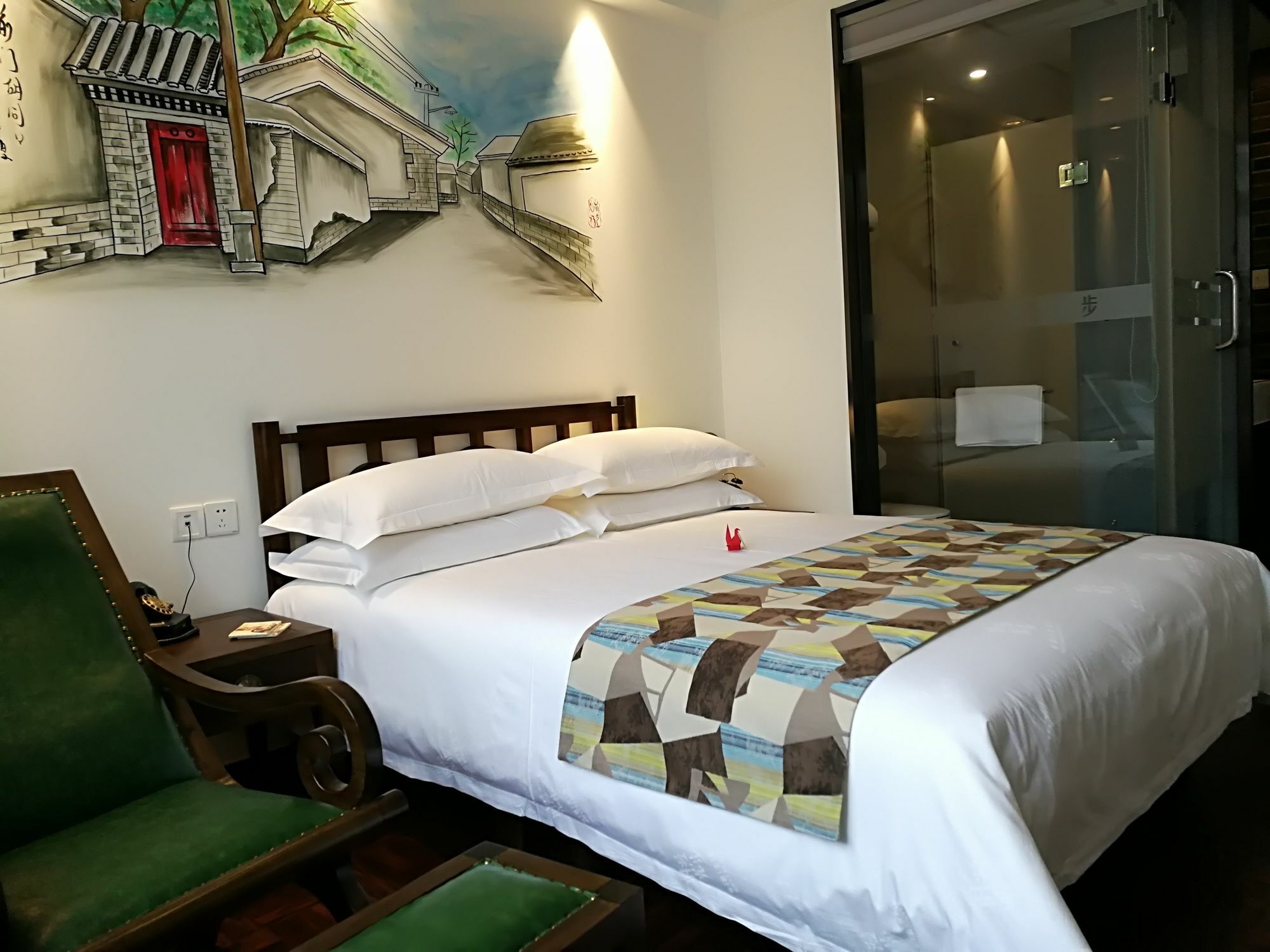 Nost Algia Hotel Near Beijing Panjiayuan Antique Market- Beijing Happy Valley, Cbd, China Zun And Sanlitun, Tian'Anmen Square, Free Ice Cream, Mineral Water, Coffee, Snacks And Laundry Service, Free Gymnastic, English Communication Well Екстериор снимка