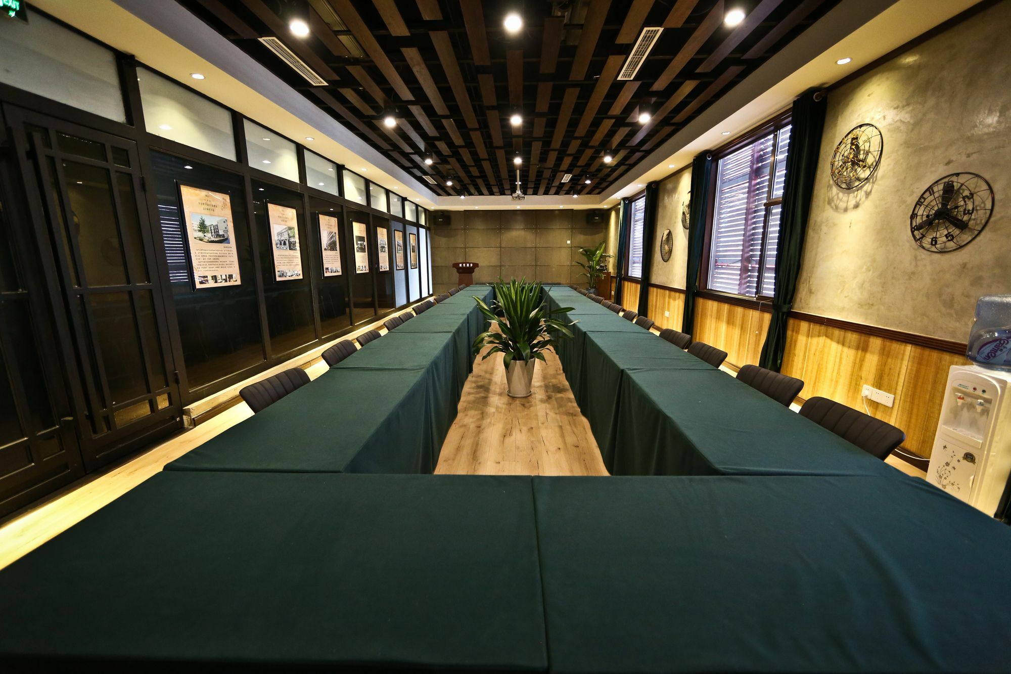 Nost Algia Hotel Near Beijing Panjiayuan Antique Market- Beijing Happy Valley, Cbd, China Zun And Sanlitun, Tian'Anmen Square, Free Ice Cream, Mineral Water, Coffee, Snacks And Laundry Service, Free Gymnastic, English Communication Well Екстериор снимка