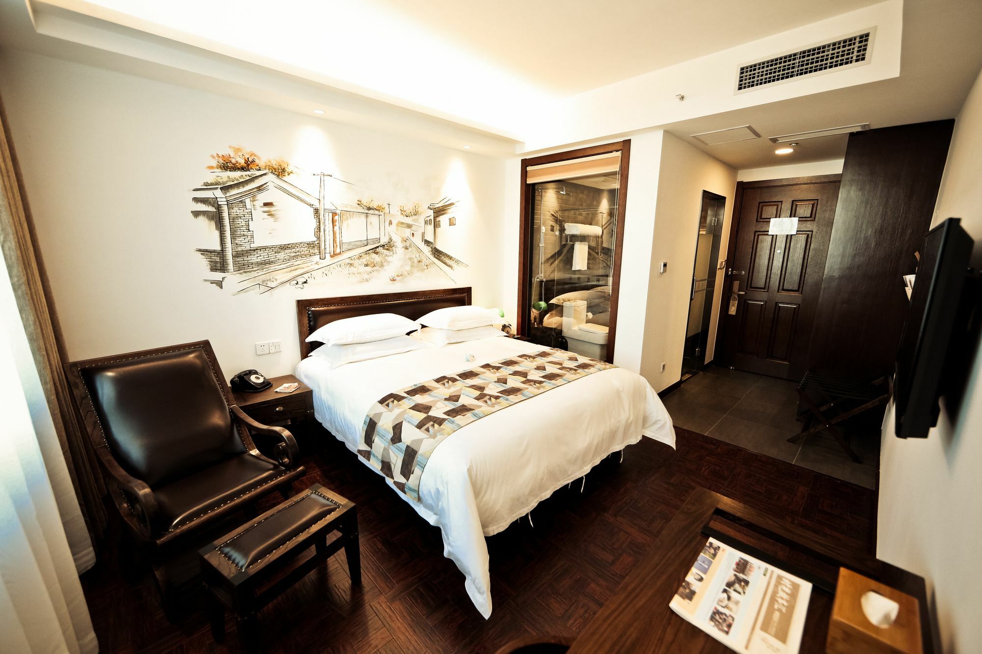 Nost Algia Hotel Near Beijing Panjiayuan Antique Market- Beijing Happy Valley, Cbd, China Zun And Sanlitun, Tian'Anmen Square, Free Ice Cream, Mineral Water, Coffee, Snacks And Laundry Service, Free Gymnastic, English Communication Well Екстериор снимка